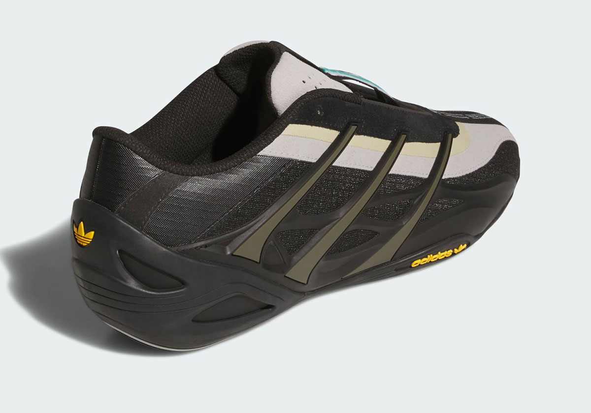 bad-bunny-mercedes-amg-petronas-adidas-adiracer-gt-HQ2570-4