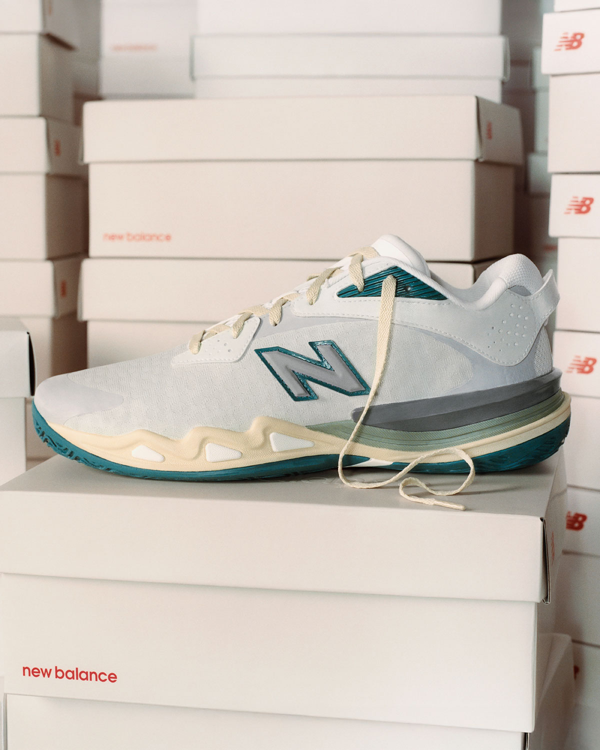 cooper-flagg-new-balance-hesi-low-v2-BBHSLCT2-9