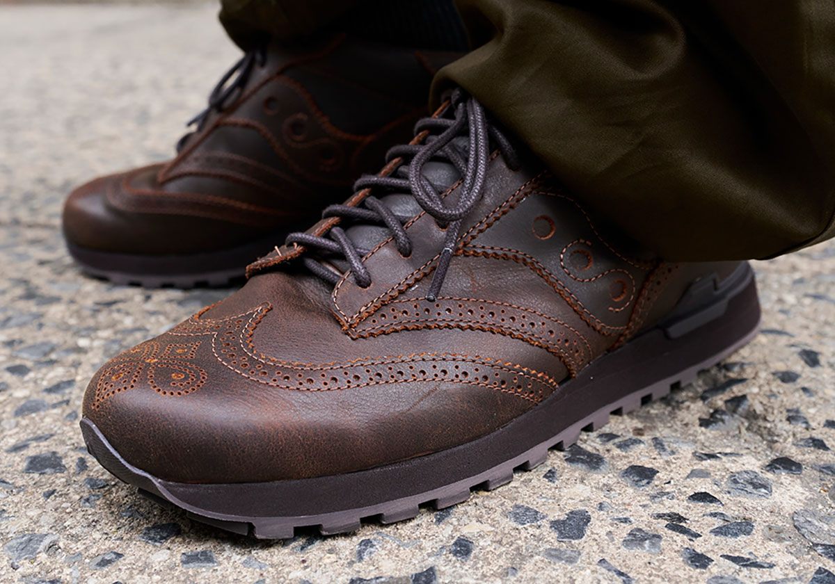 engineered-garments-saucony-shadow-wingtip-2