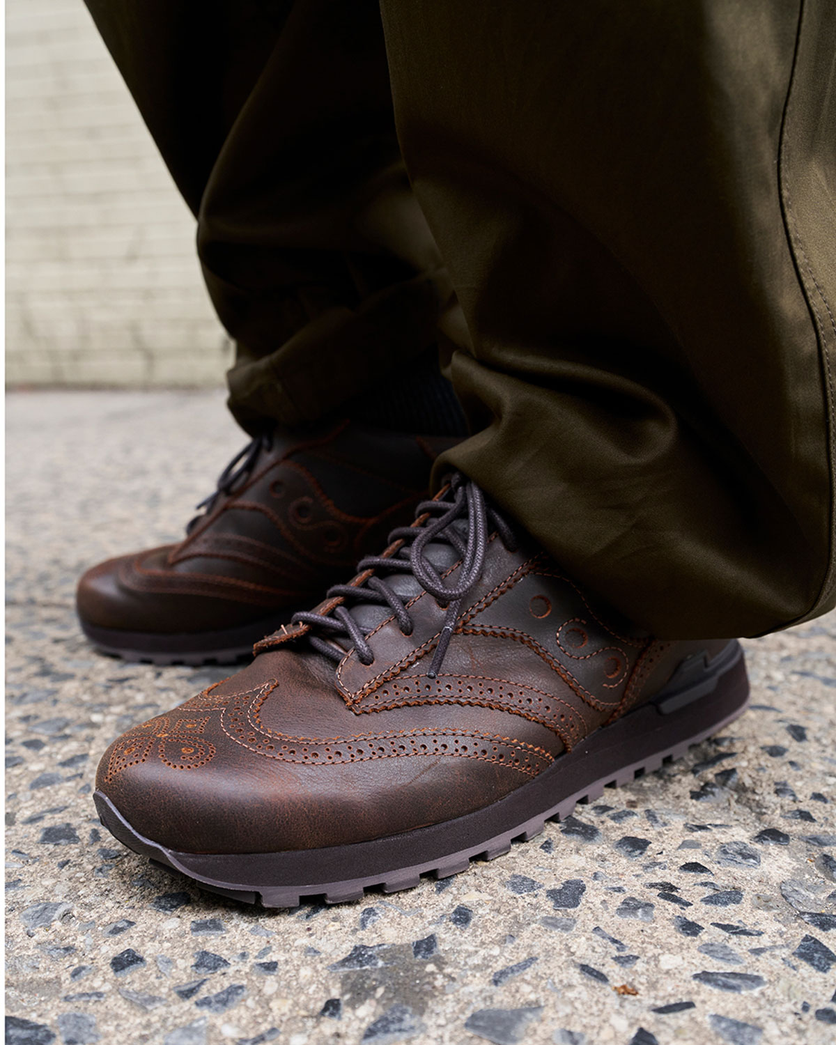 engineered-garments-saucony-shadow-wingtip-3