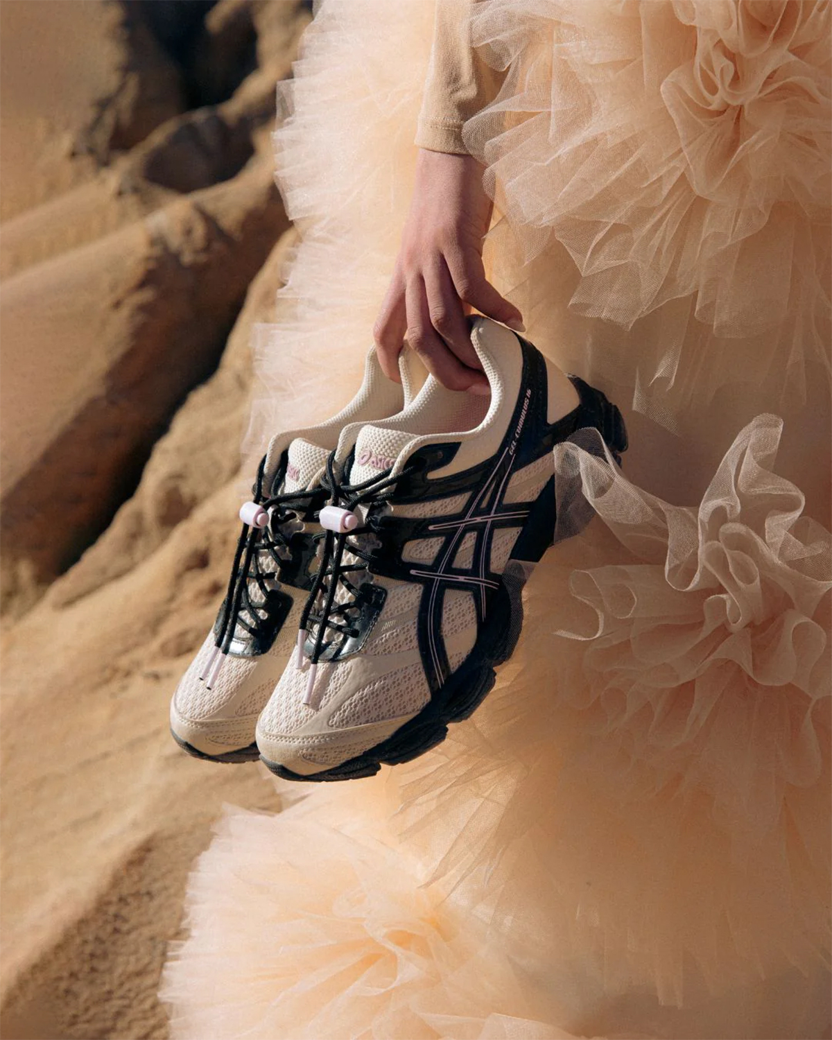 finesse-asics-gel-cumulus-16-1203b003-200-5