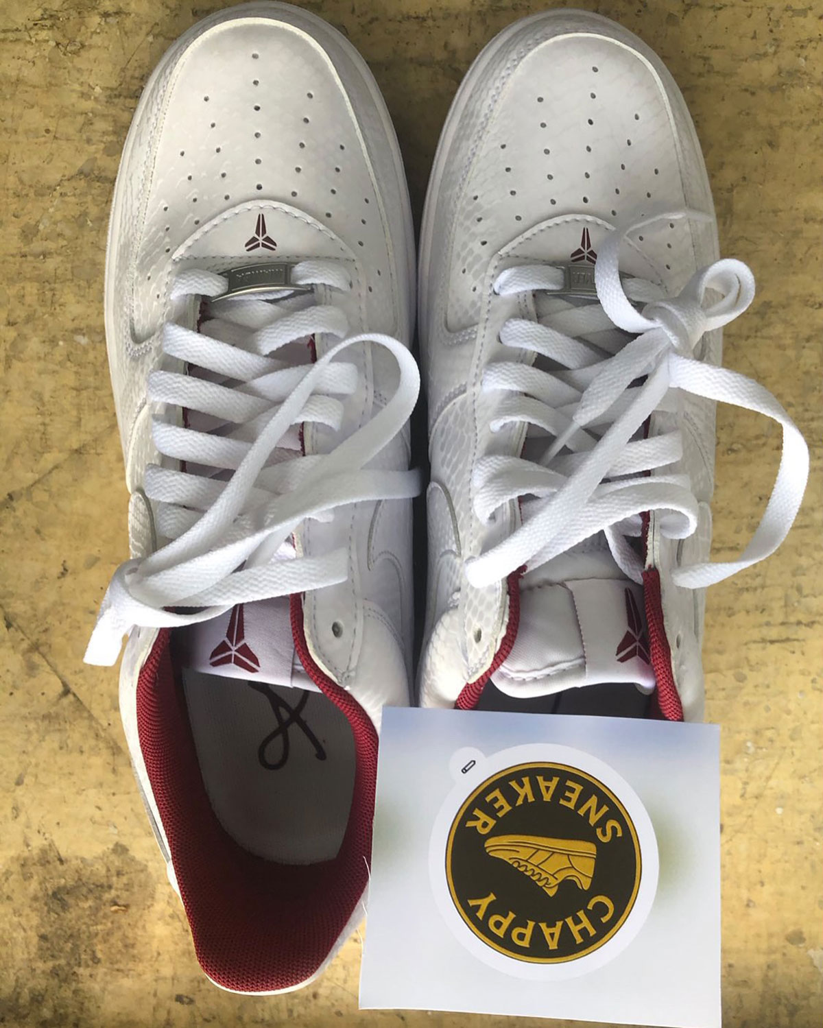 kobe-bryant-nike-air-force-1-low-lower-merion-aces-home-IB0018-101-8