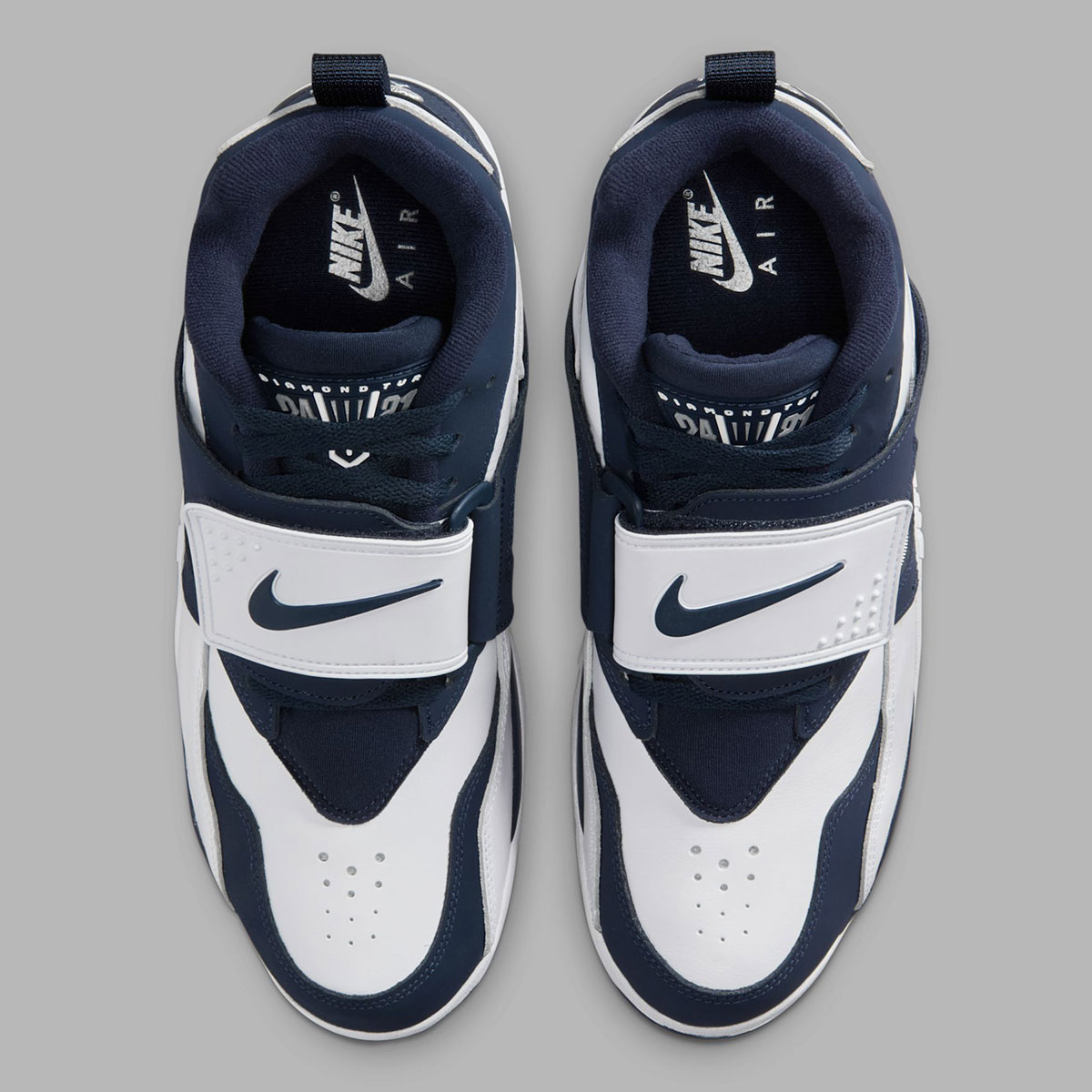 nike-air-diamond-turf-dallas-cowboys-FZ8224-101-4