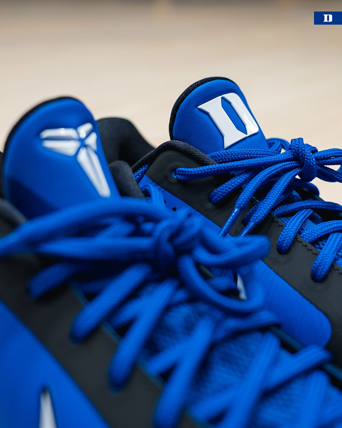 nike-kobe-5-protro-duke-womens-baskeball-pe-6