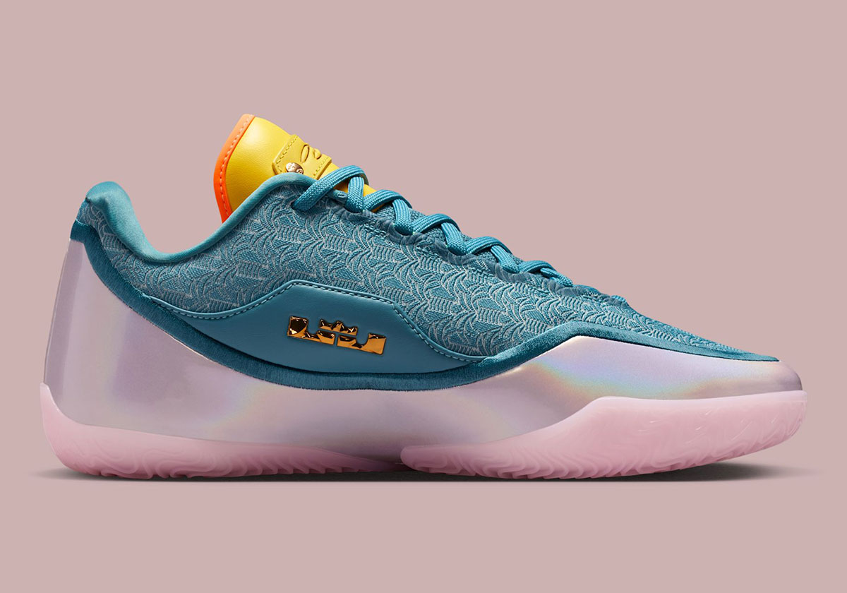 nike-lebron-23-miami-twice-ih1513-001-release-date-15_5110a7