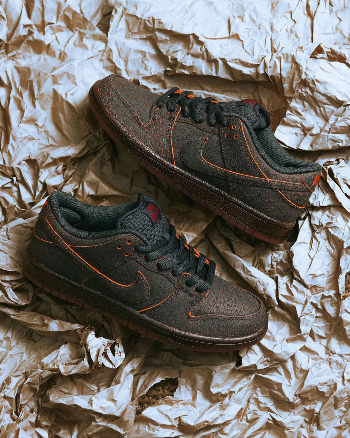 nike-sb-dunk-low-krampus-hv1668-001-release-date-3