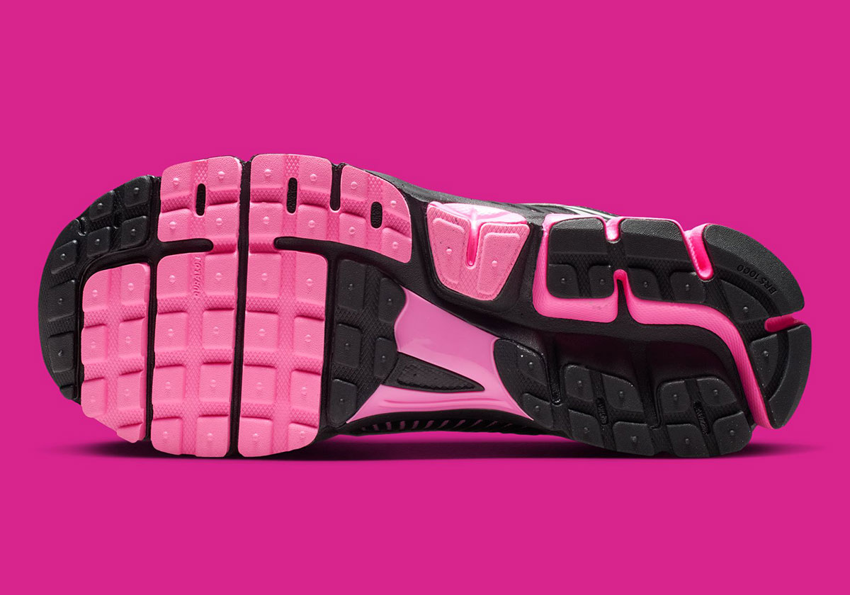 nike-zoom-vomero-5-pink-spell-black-metallic-platinum-pink-foam-fj2028-601-2