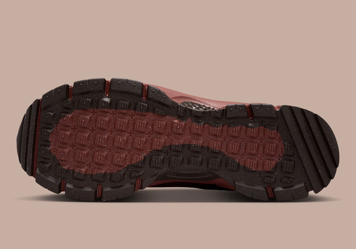nike-zoom-vomero-5-roam-baroque-brown-dark-pony-red-sepia-hv6901-200-4