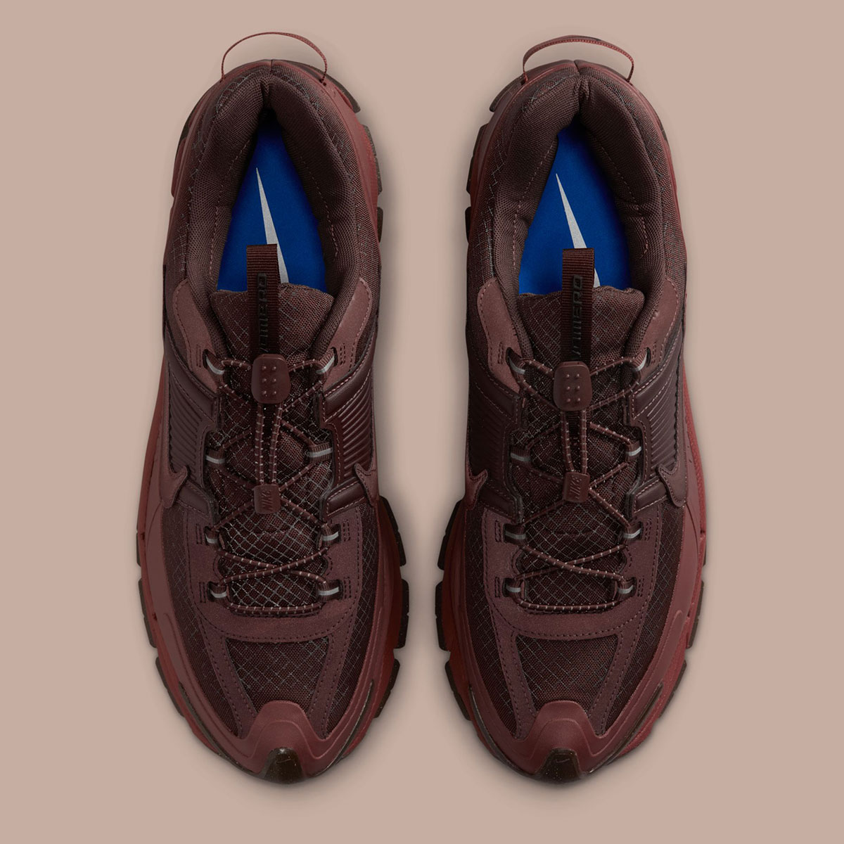 nike-zoom-vomero-5-roam-baroque-brown-dark-pony-red-sepia-hv6901-200-6