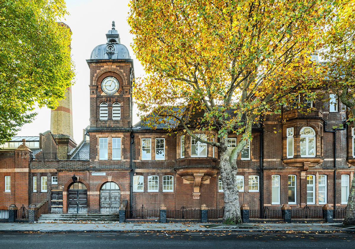 palace-nike-manor-place-london-14