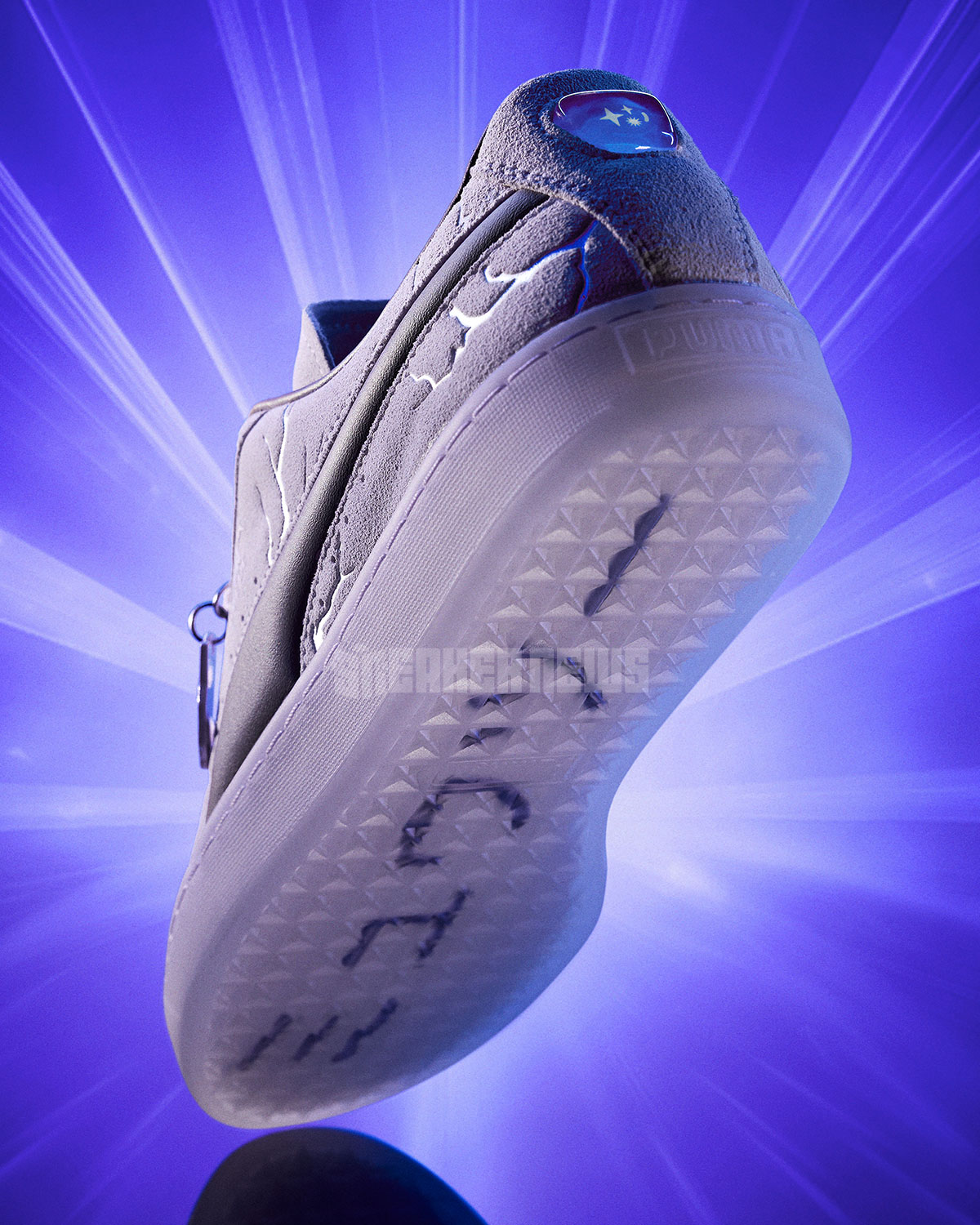 pokemon-puma-suede-mewtwo-2