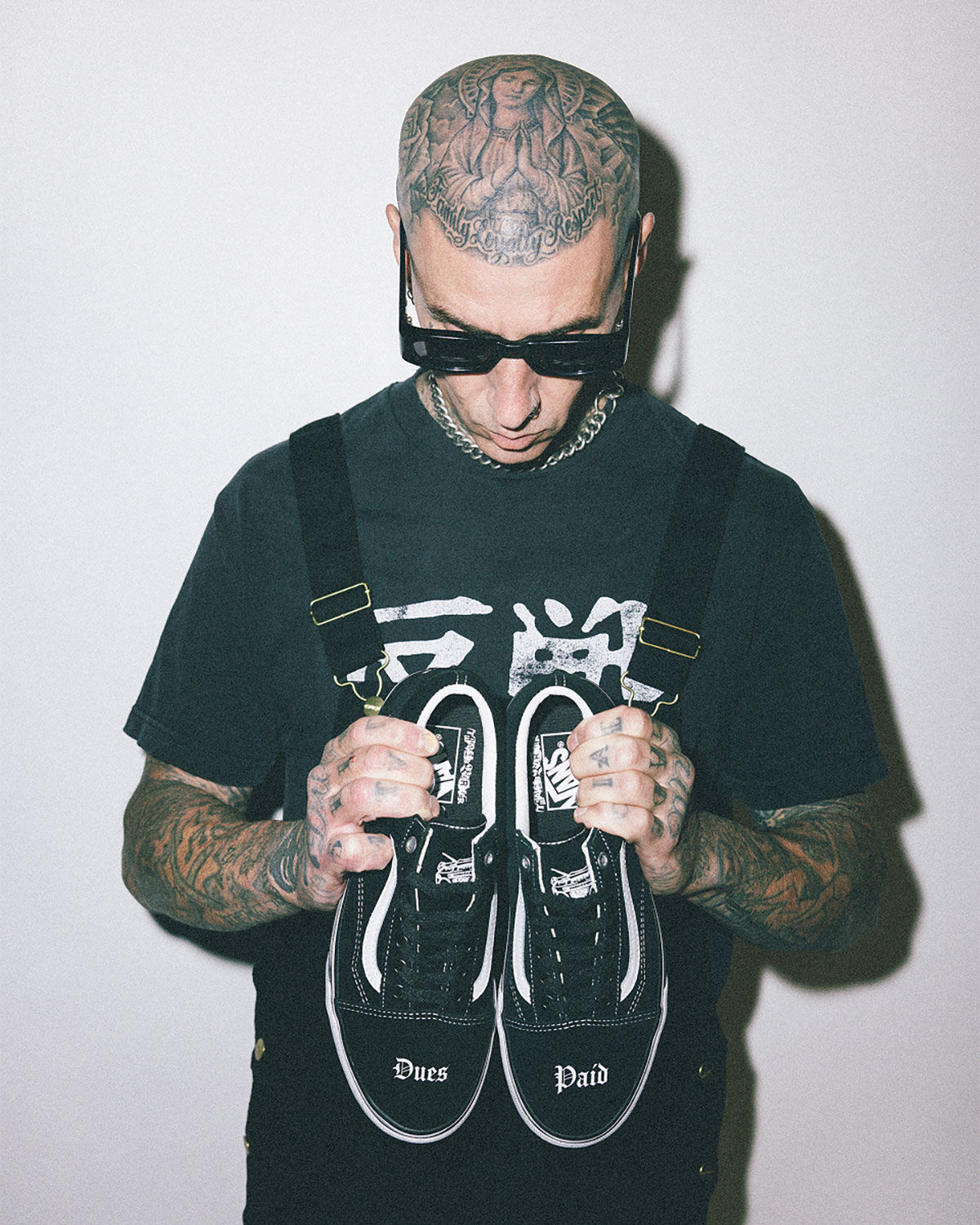 travis-barker-vans-old-skool-release-date-12