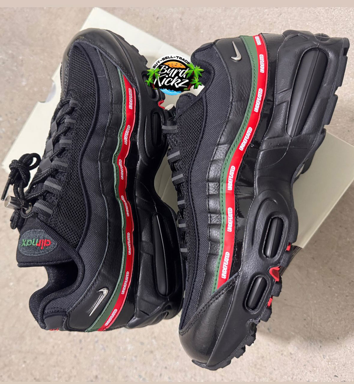 undefeated-nike-air-max-95-black-ib4453-001-4