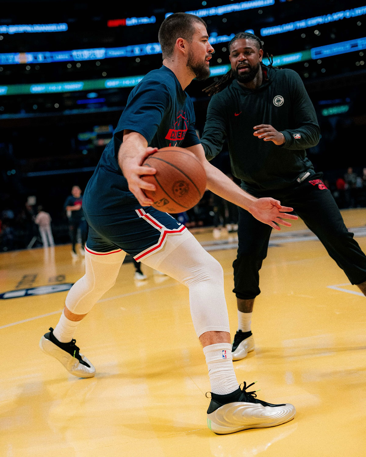 adidas-harden-vol-10-silver-2