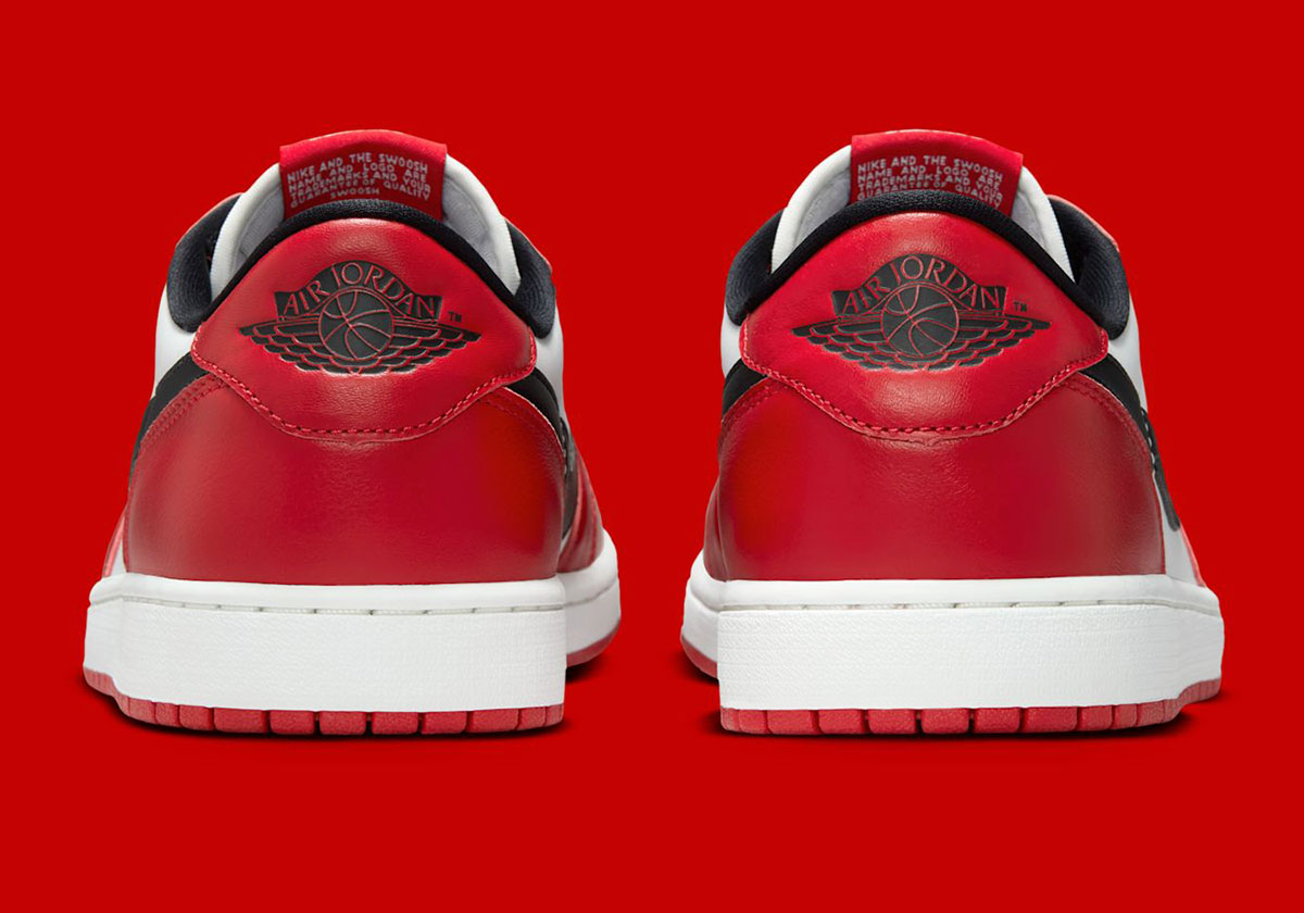 air-jordan-1-low-og-chicago-6
