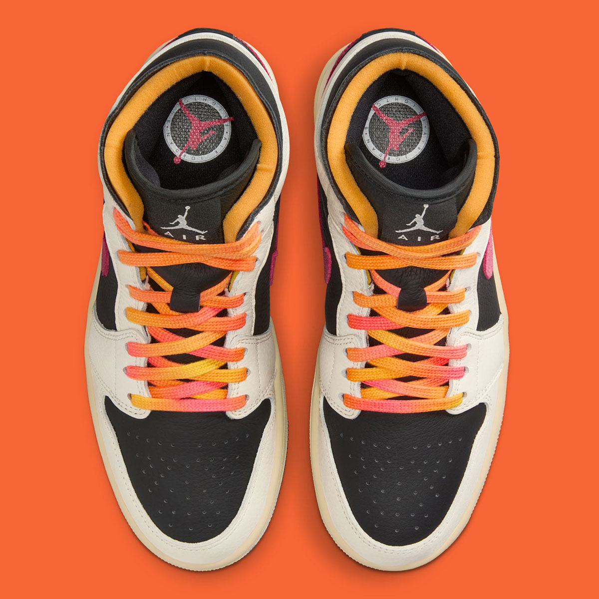 air-jordan-1-mid-flight-club-ib7007-107-4