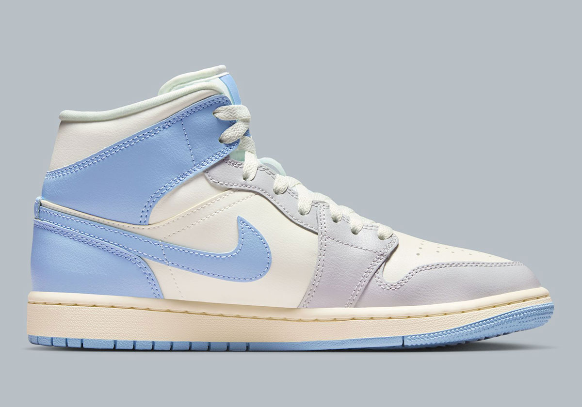 air-jordan-1-mid-psychic-blue-sail-coconut-milk-bq6472-402-3
