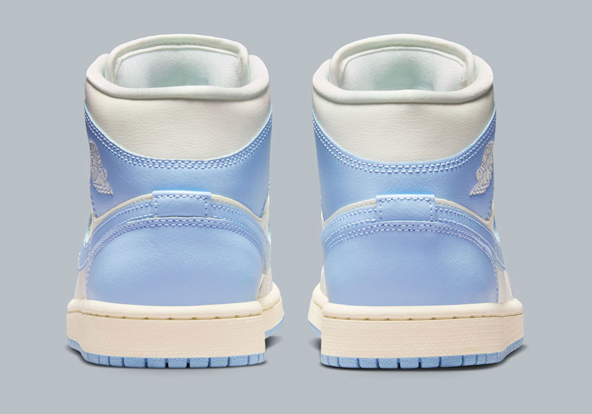 air-jordan-1-mid-psychic-blue-sail-coconut-milk-bq6472-402-6