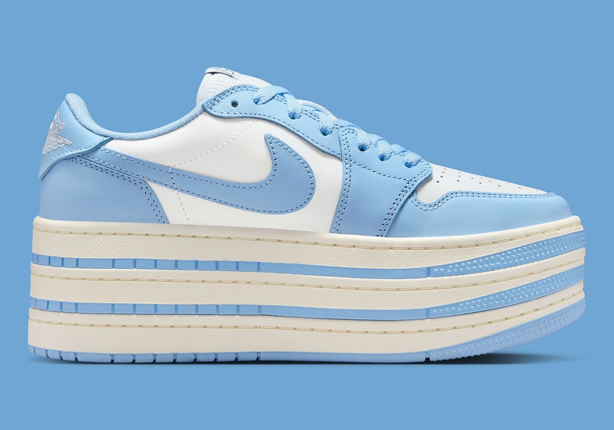 air-jordan-1-triple-stack-psychic-blue-white-sail-hv8288-402-9