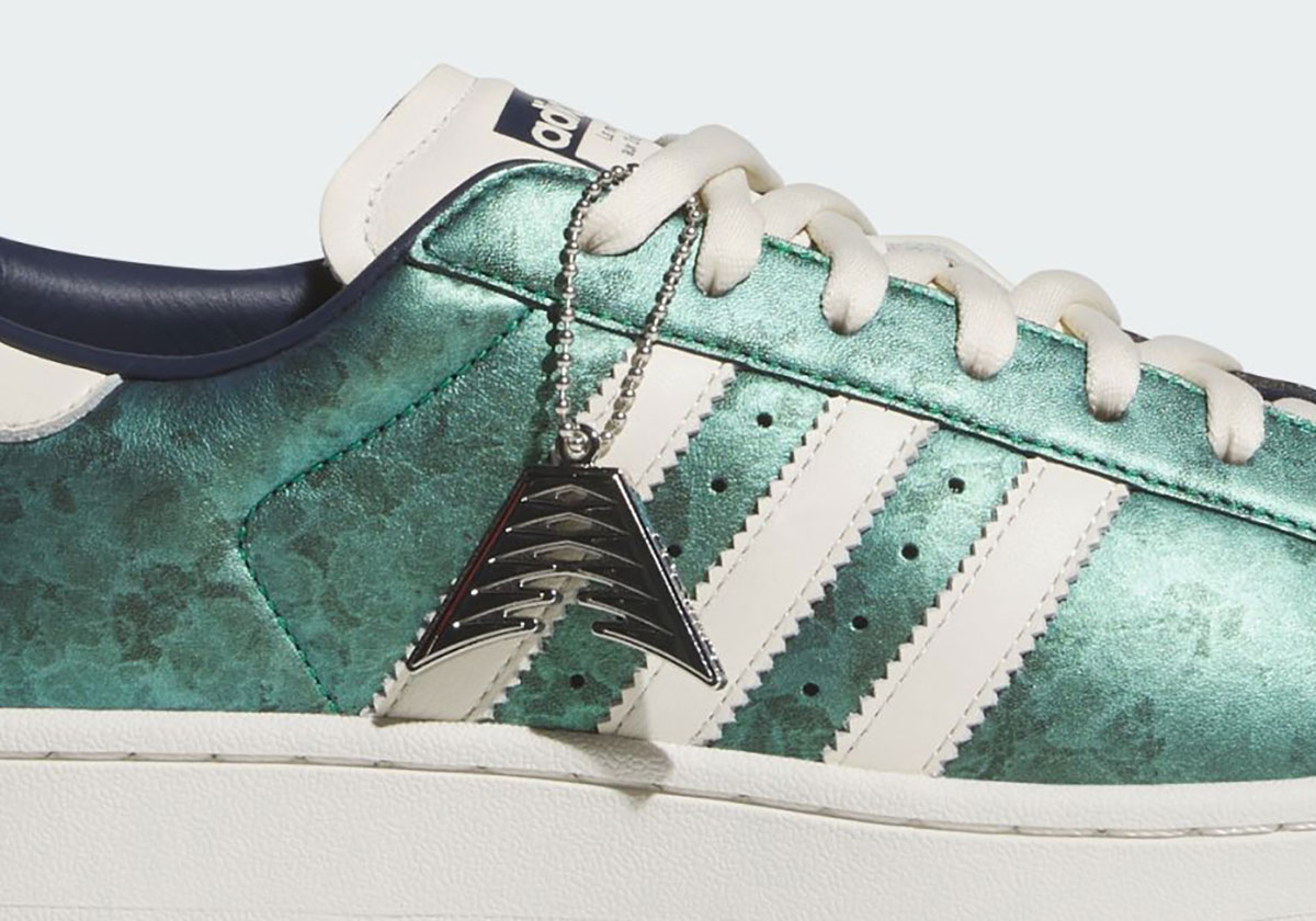 anthony-edwards-adidas-superstar-ki6583-2