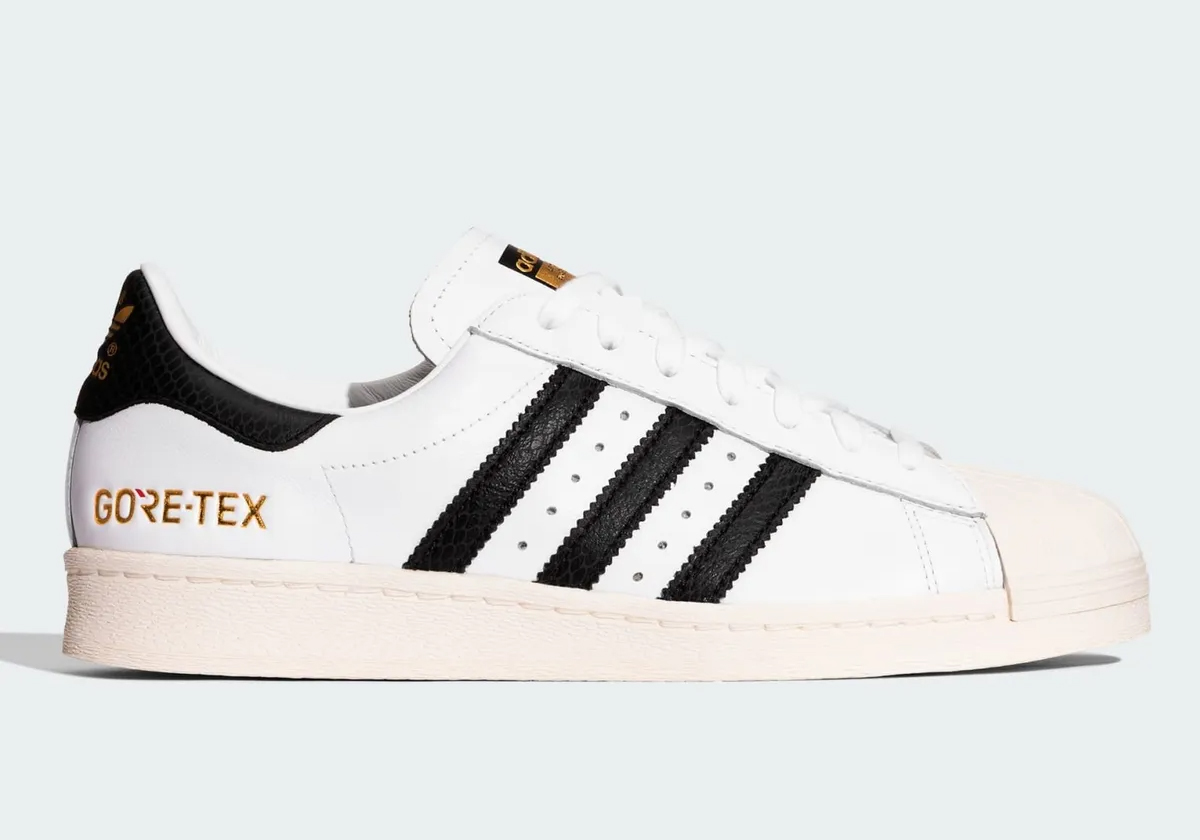 atmos-adidas-superstar-gore-tex-JR7446-1