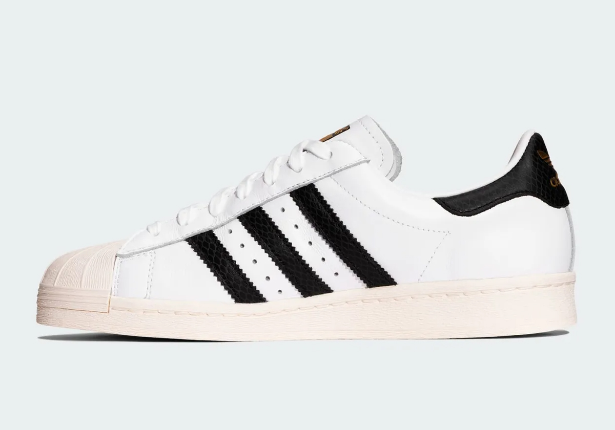 atmos-adidas-superstar-gore-tex-JR7446-2