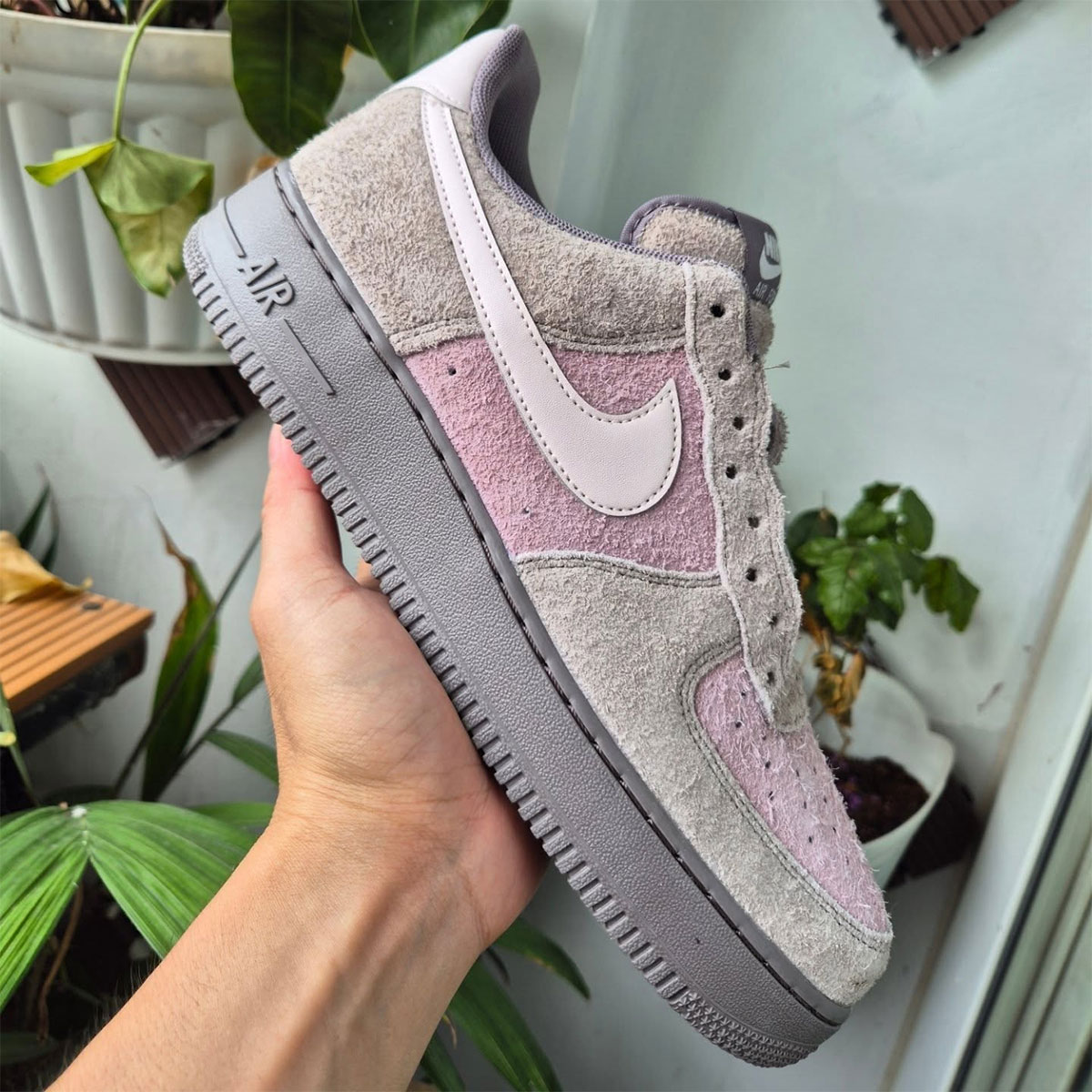 nike-air-force-1-low-cherry-blossoms-IQ3472-298-4
