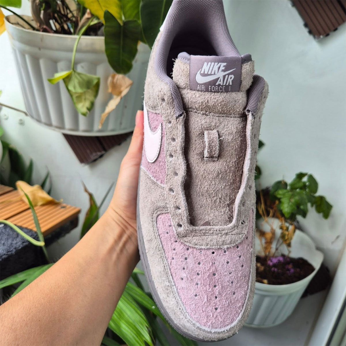 nike-air-force-1-low-cherry-blossoms-IQ3472-298-5
