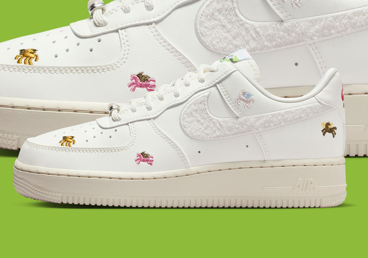 nike-air-force-1-low-year-of-the-horse-iq1143-100-1