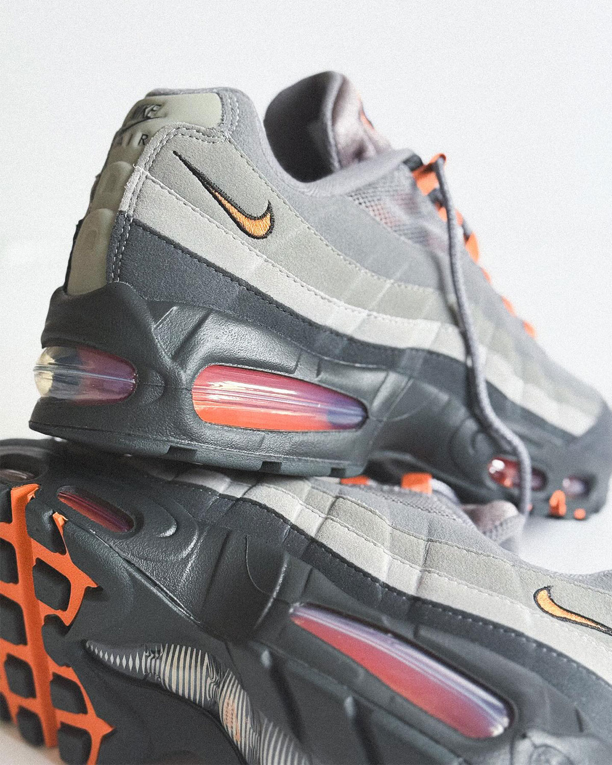 nike-air-max-95-hot-curry-10