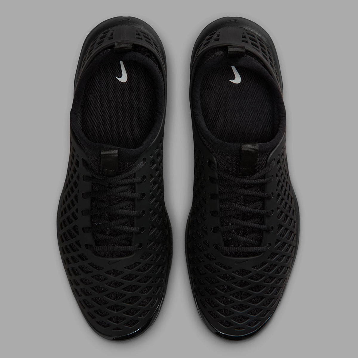 nike-air-rejuven8-black-IF5958-002-5