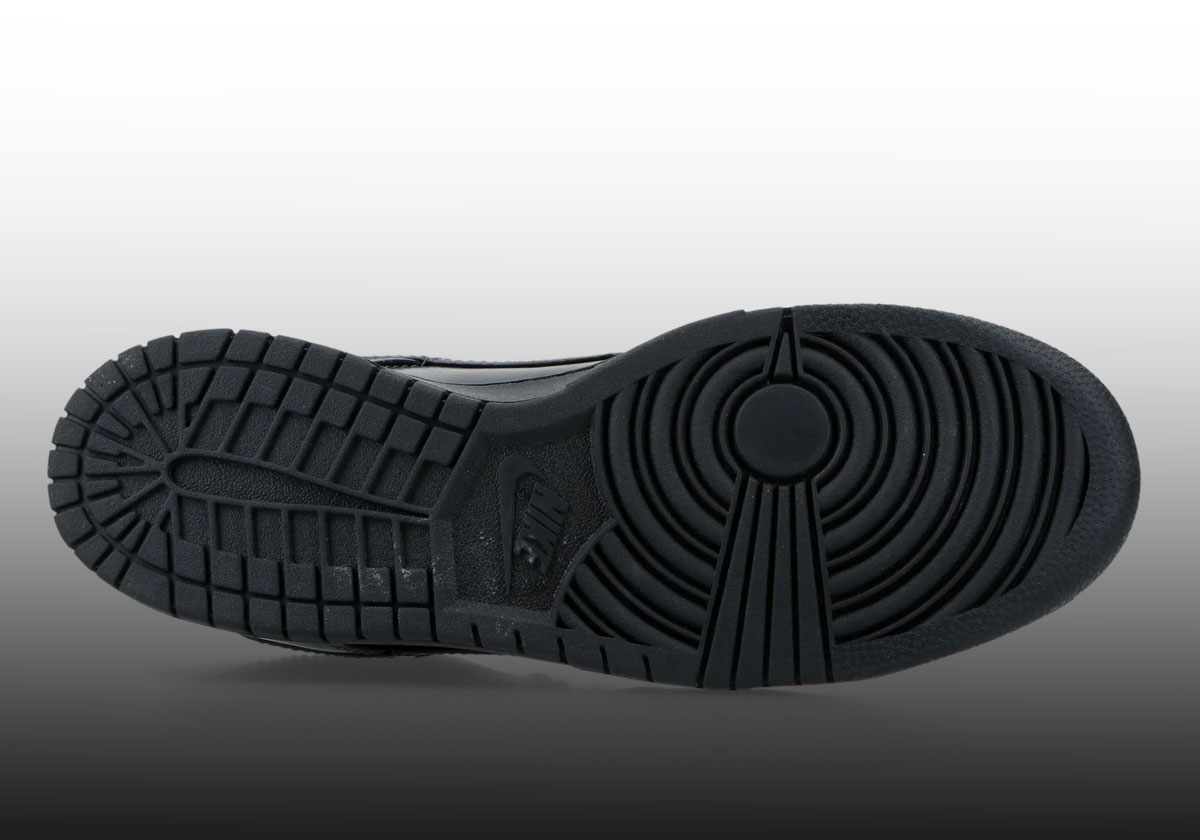 nike-dunk-low-dress-shoe-iq3342-001-2