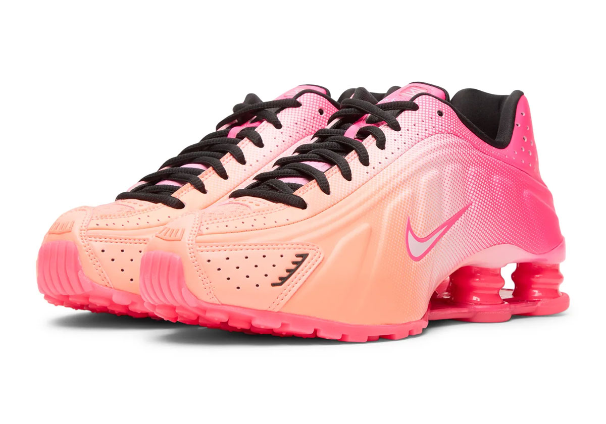 nike-shox-r4-hyper-pink-pink-foam-ih2343-600-7