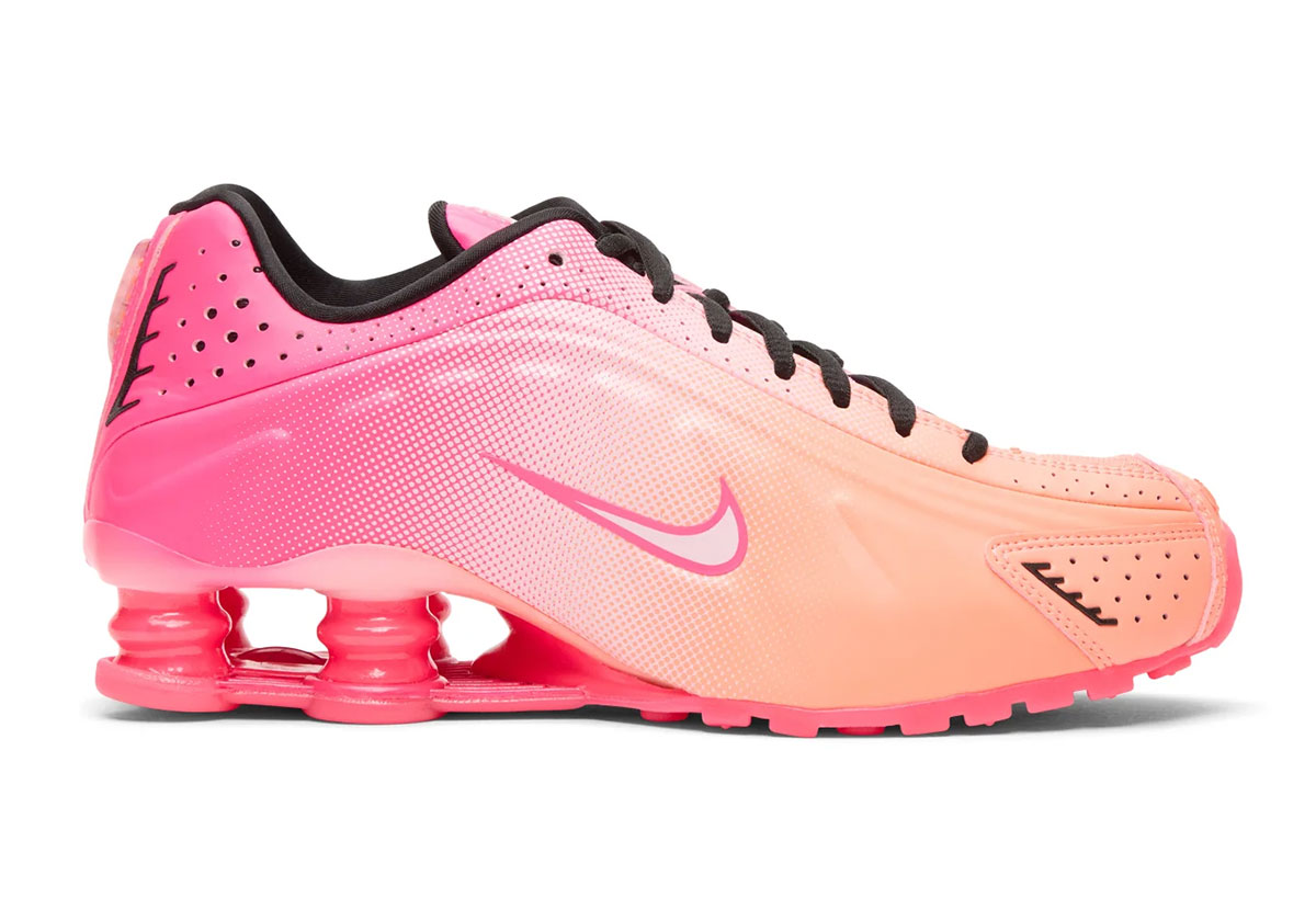 nike-shox-r4-hyper-pink-pink-foam-ih2343-600-9