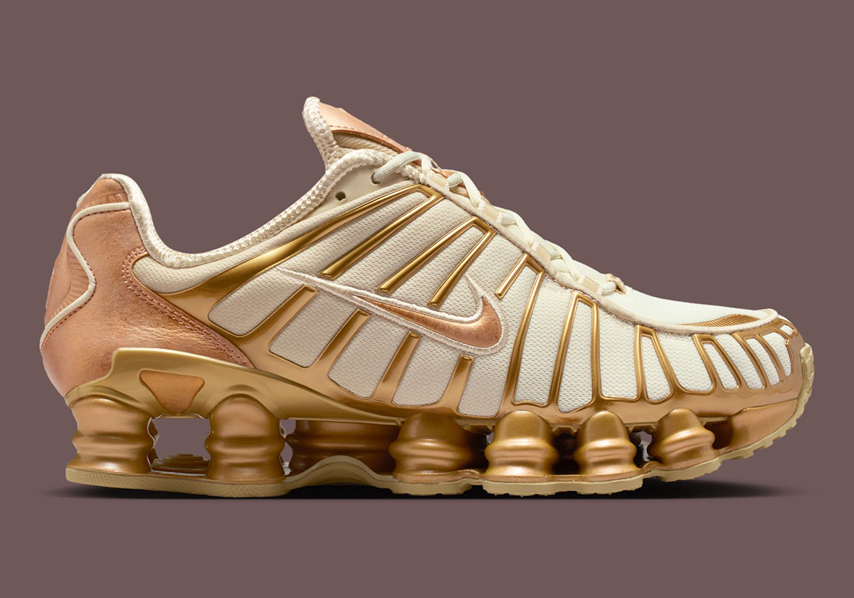 nike-shox-tl-coconut-milk-metallic-gold-IM7189-113-3