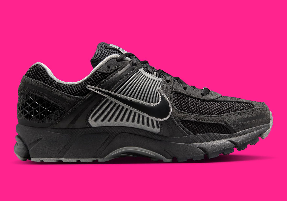 nike-zoom-vomero-5-anthracite-chrome-flat-silver-black-hf1553-006-6