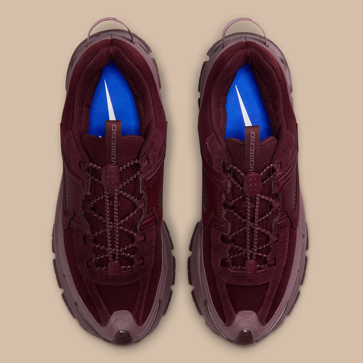 nike-zoom-vomero-5-roam-tart-dark-team-red-racer-blue-burgundy-crush-hq2181-500-4