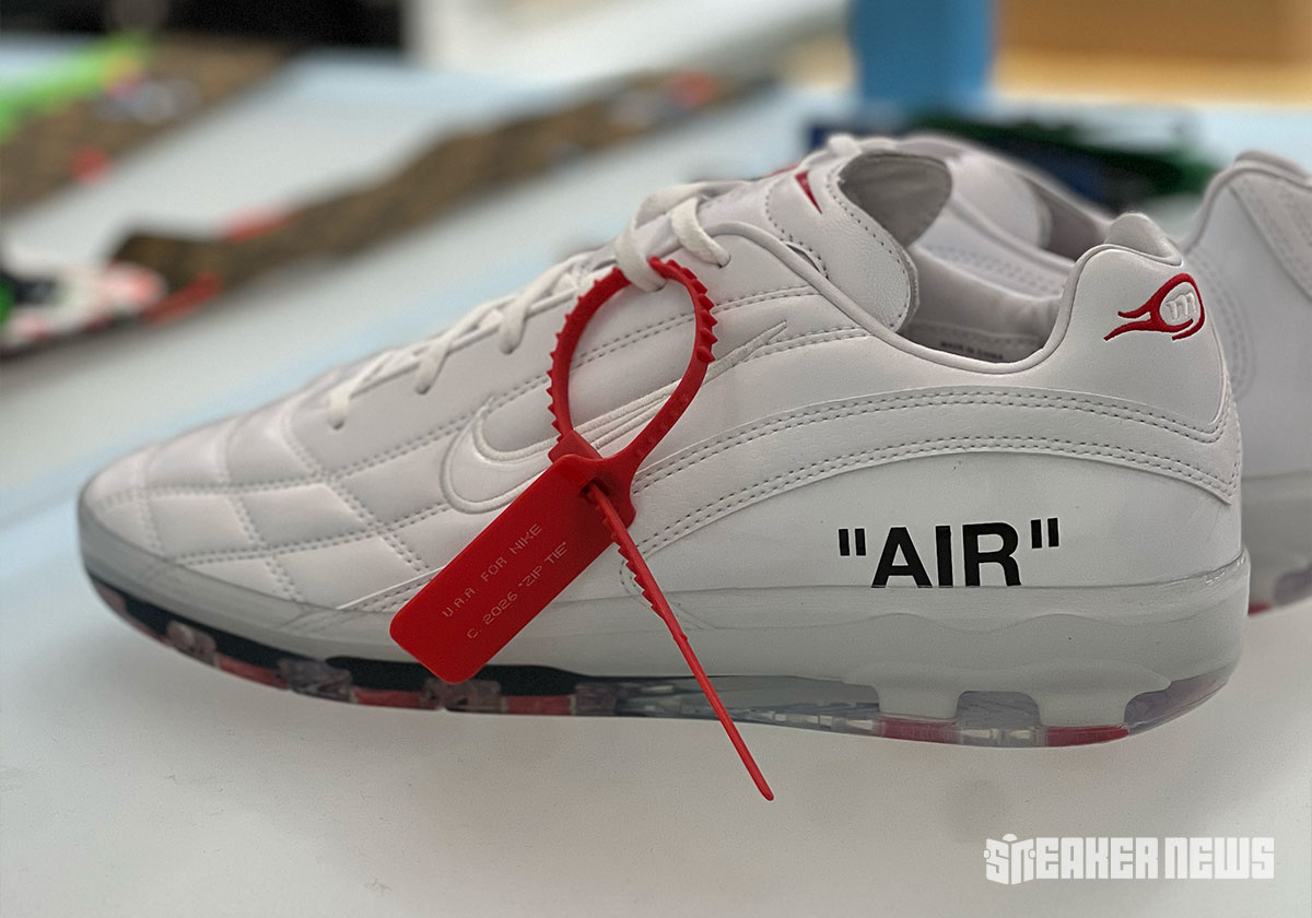 off-white-virgil-abloh-archives-nike-cryo-shot-im3886-100-2
