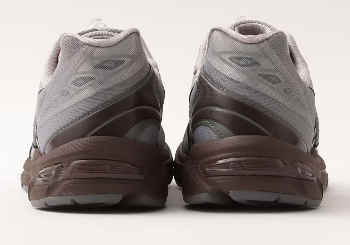 ojos-atmos-asics-gel-1130-re-1203a429-021-10