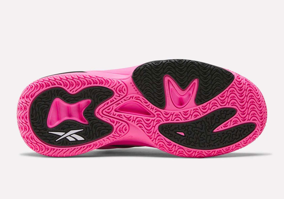 reebok-angel-reese-1-gs-paradise-pink-100262060-3