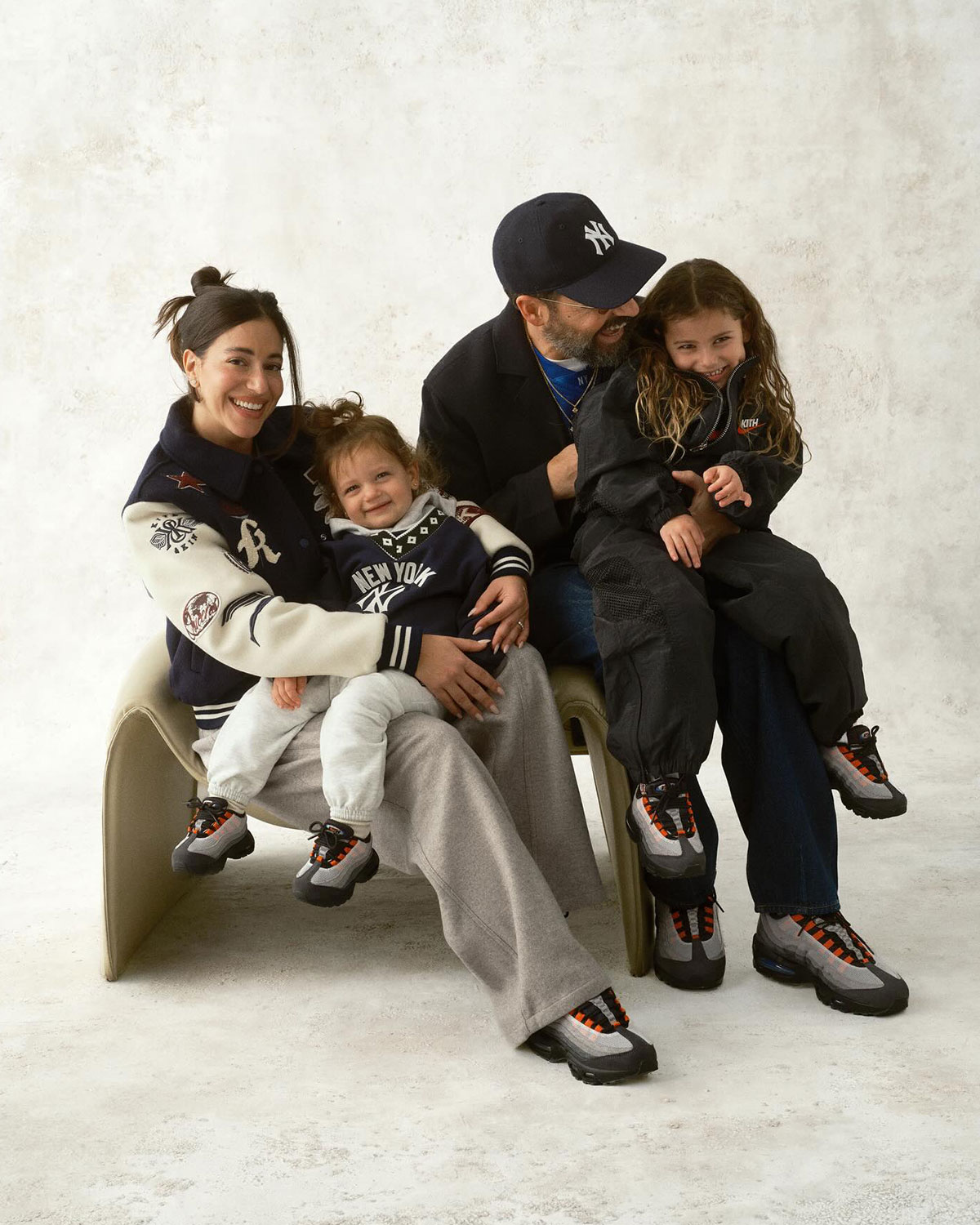 ronnie-fieg-kith-nike-collection-kithmas-2