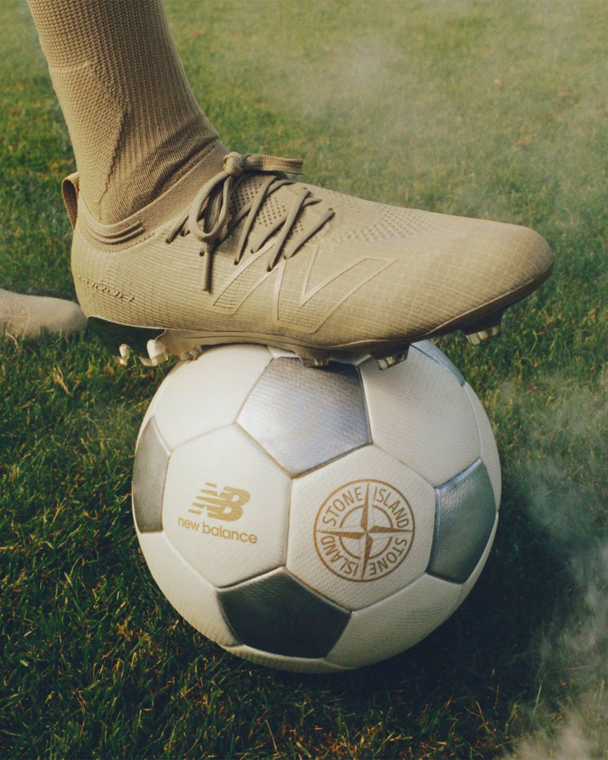 stone-island-new-balance-furon-elite-fg-v8-SF1FSI8-10