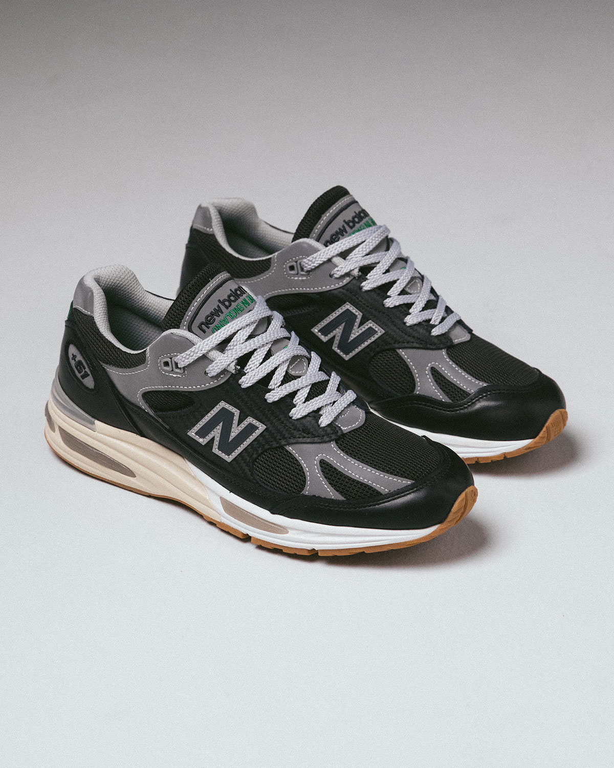 upthere-new-balance-991v2-U991UT2-4