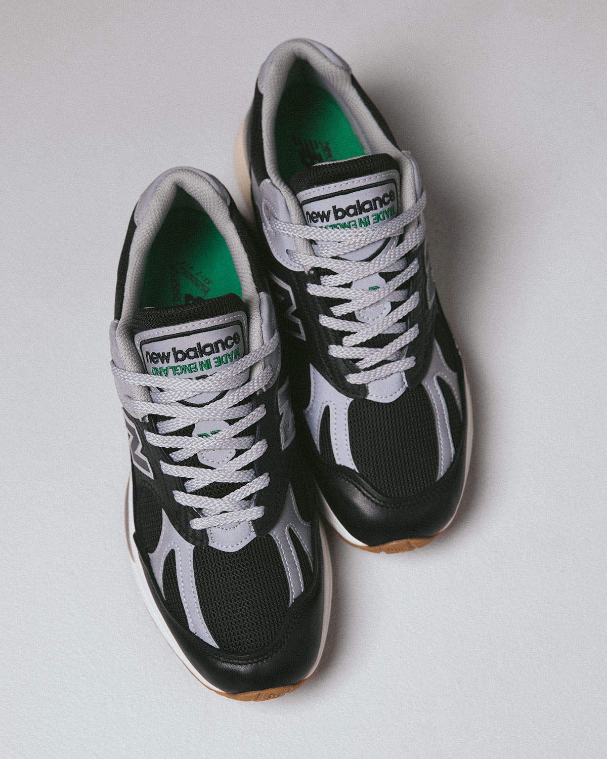 upthere-new-balance-991v2-U991UT2-7