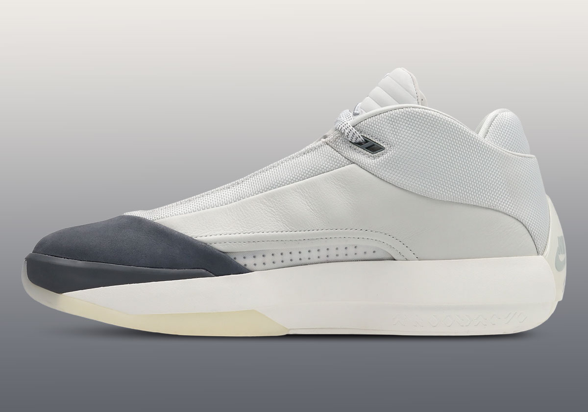 air-jordan-40-photon-dust-flint-grey-wolf-grey-hm9931-001-8