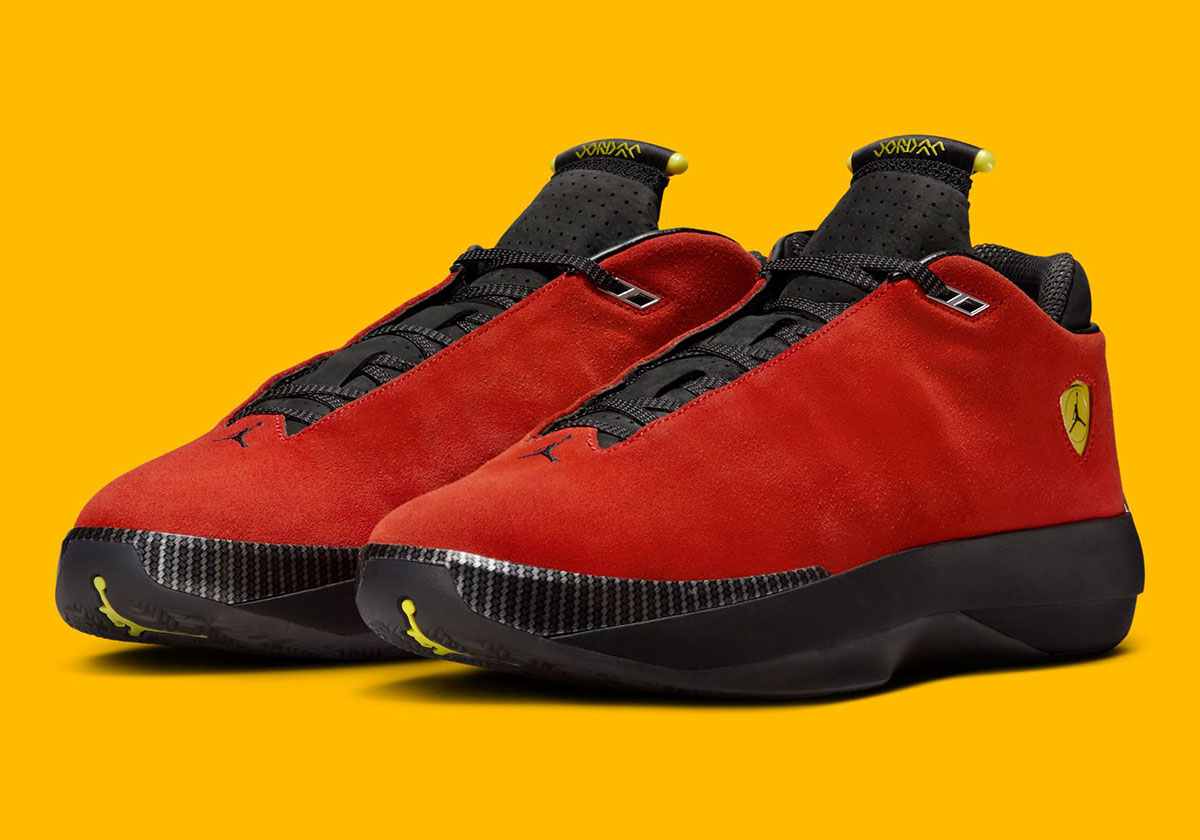 air-jordan-4014-ferrari-ir2082-600-2