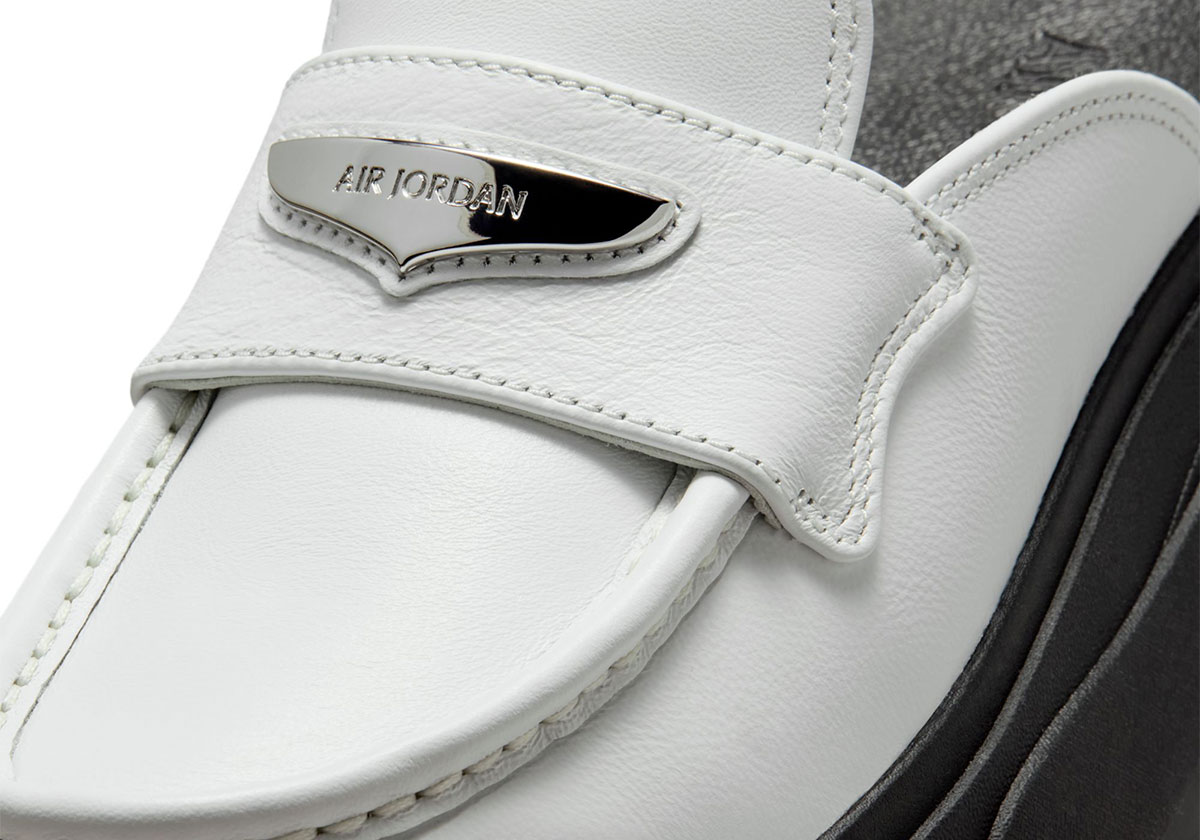air-jordan-mule-white-black-hj4292-100-7
