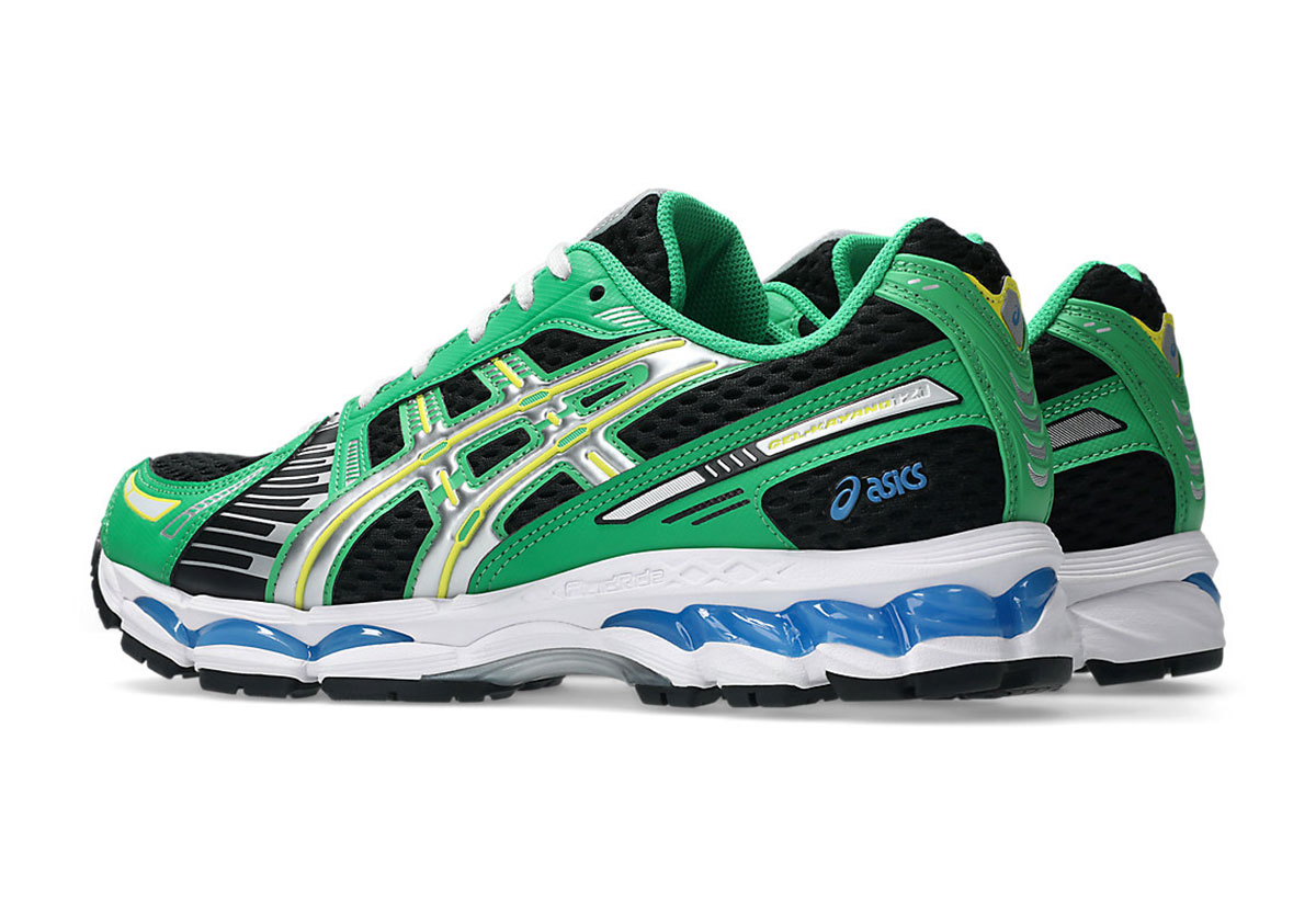 asics-gel-kayano-12-1-brazil-1203A885-001-1