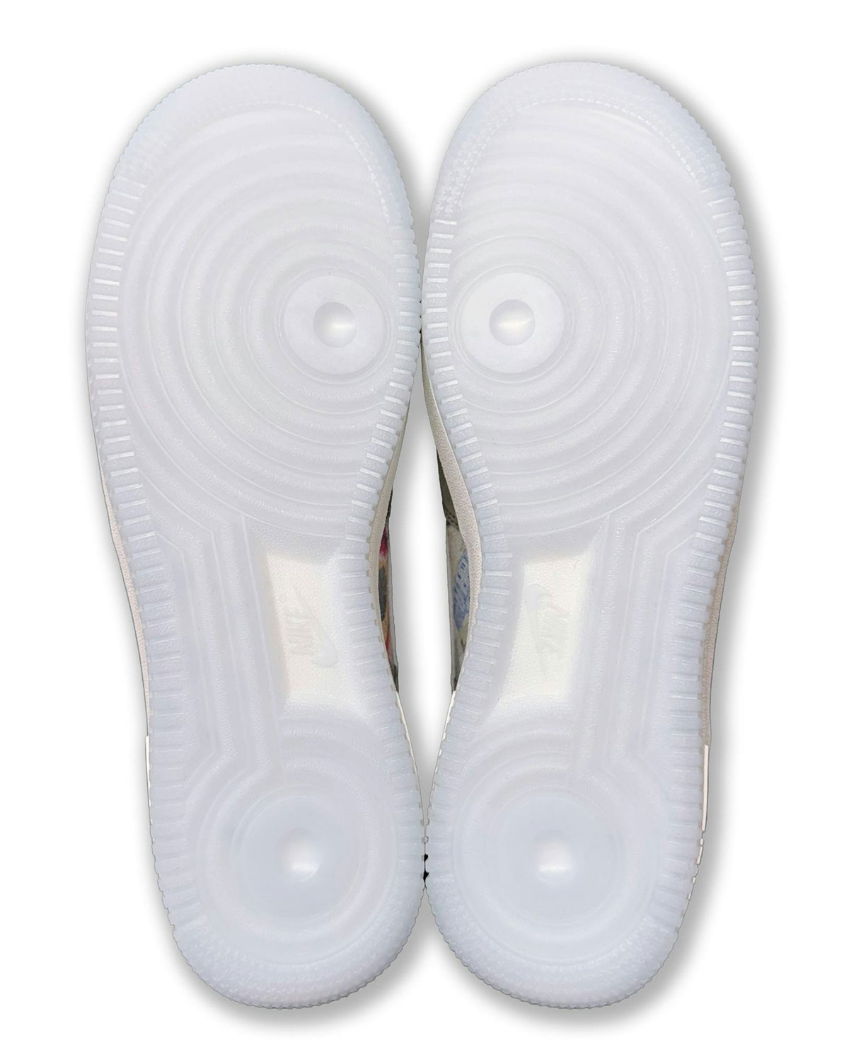 futura-nike-air-force-1-flom-70th-birthday-2