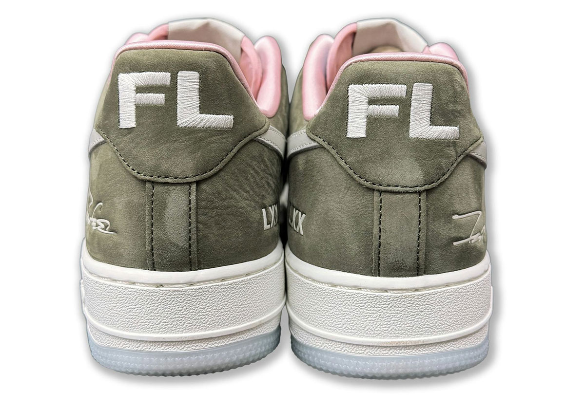 futura-nike-air-force-1-flom-70th-birthday-3